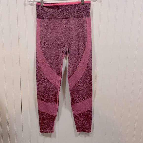 PINK Victoria's Secret Pants - VS PINK active seamless leggings